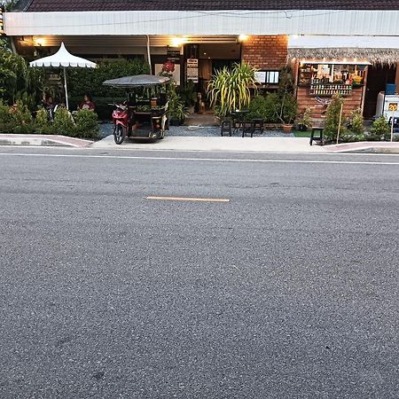 甲米府尼奥旅馆 Ao Nang 外观 照片